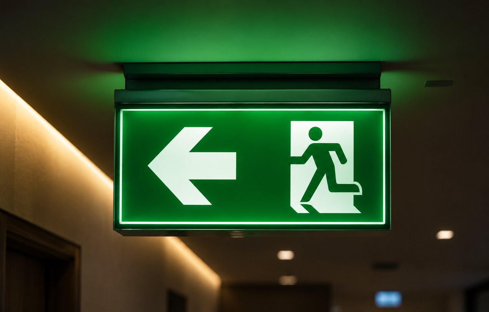 emergency-safety-signs3